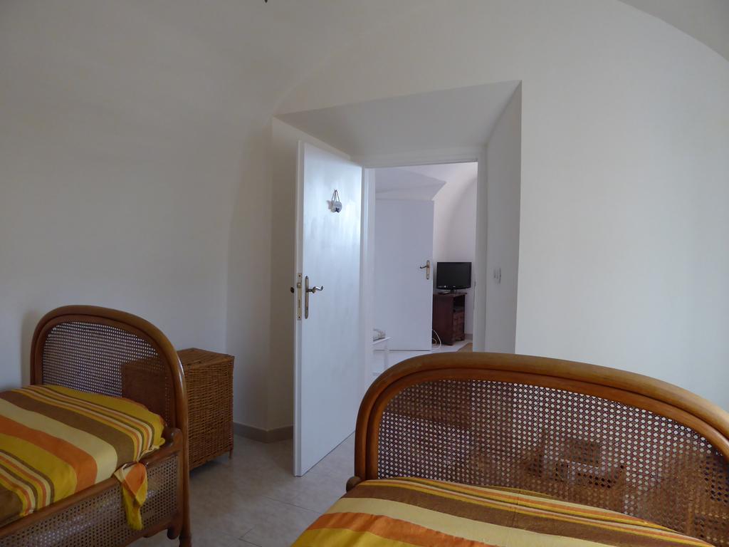 Torrione San Giovanni II แตร์ราชินา ภายนอก รูปภาพ